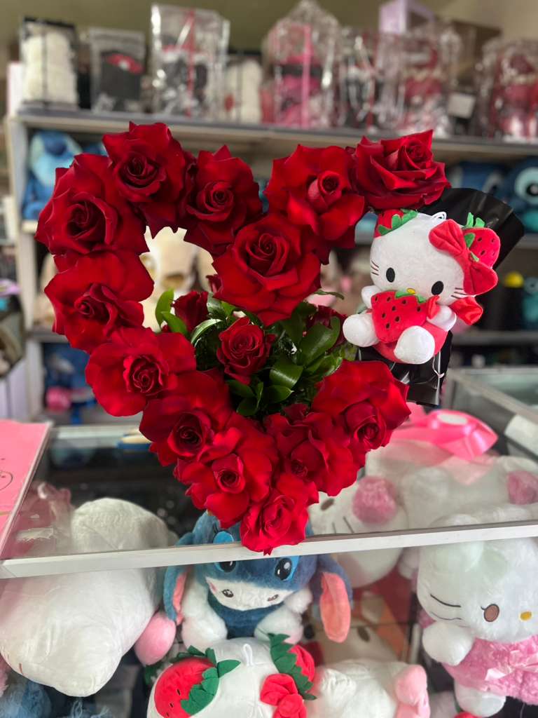 Corazón y hello kitty